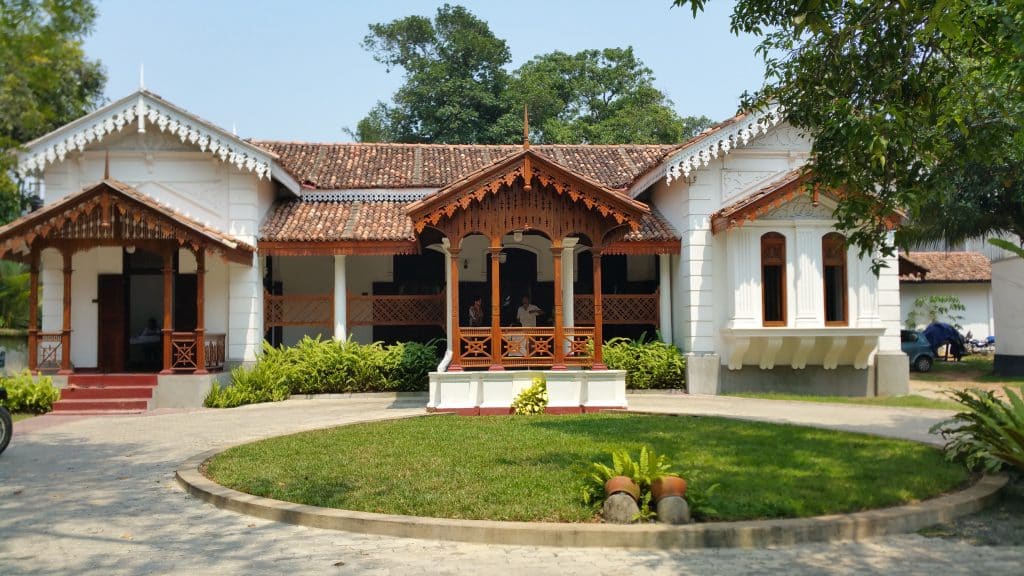 The Story Behind Barberyn’s Ayurveda Medicine-Making Facility